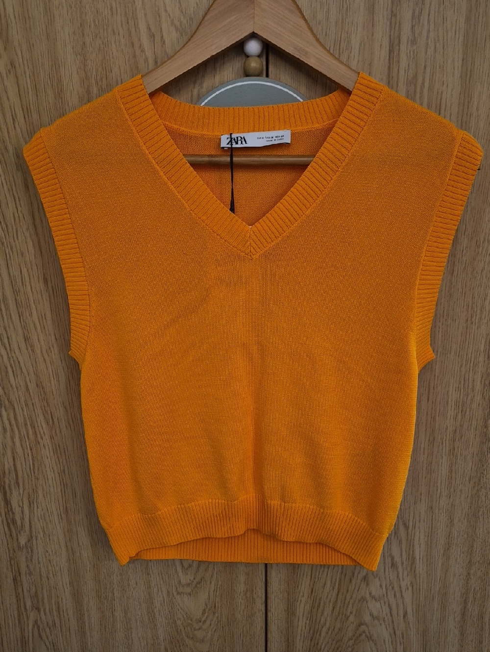 ZARA Orange Sleeveless V-Neck Pullover